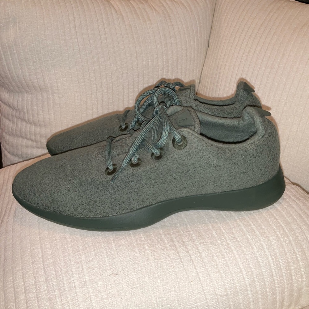 Allbirds Men's Wool Runners - Picture 4 of 11